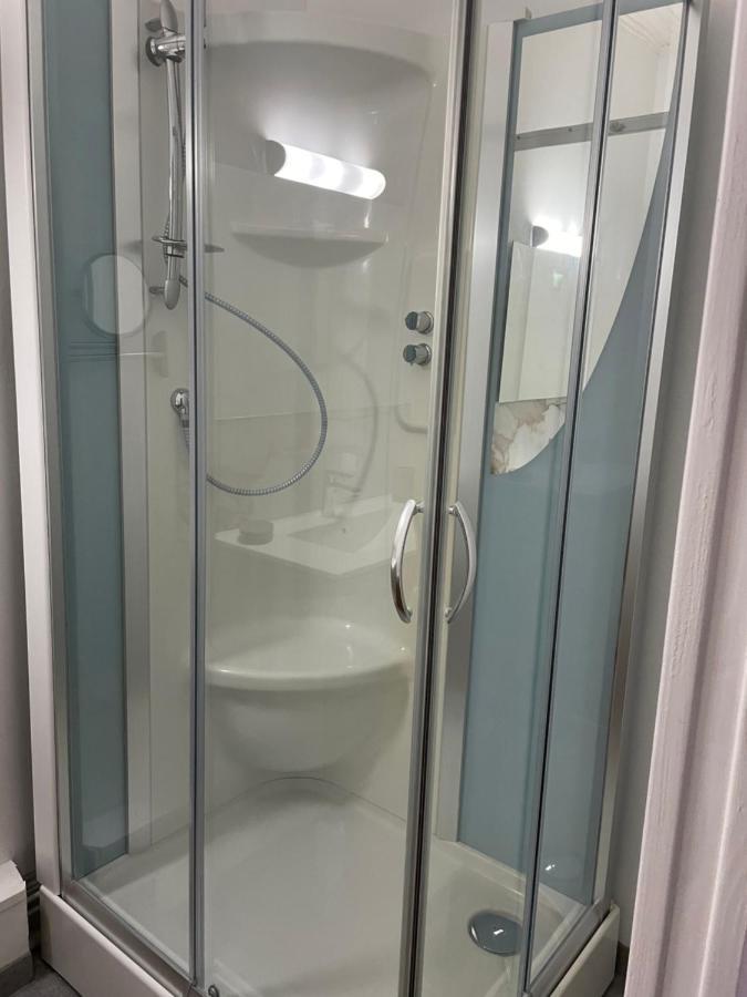 Apartment Au Calme Et Bow Window Quartier